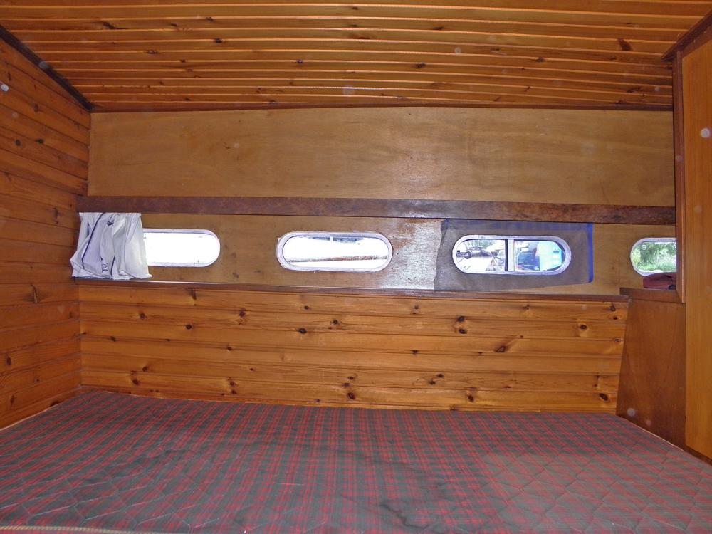 Aft cabin, Accommodation